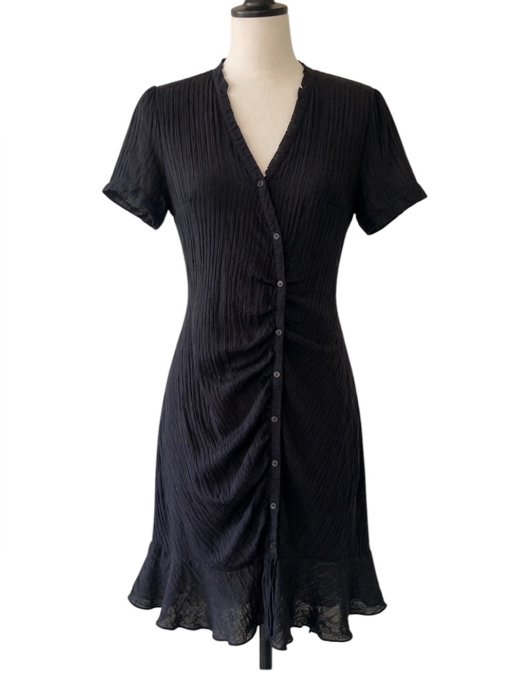 Cupcakes and Cashmere Blue Lightweight Short Sleeve Dress Size 6